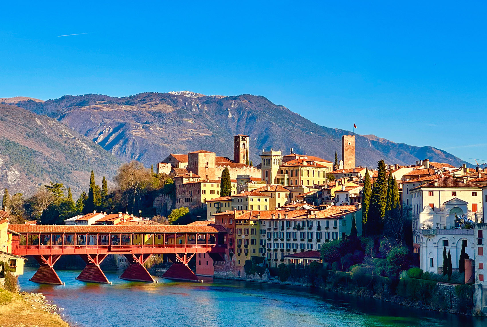 Trekking urbano, 4 itinerari alternativi e interessanti Trekking urbano, 4 itinerari alternativi e interessanti