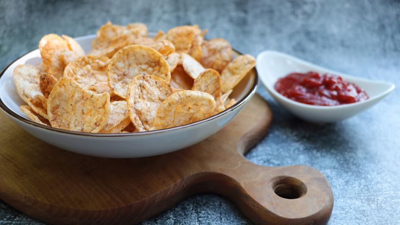 Gli snack vegetali simil patatine sono davvero sani?