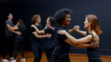 Perché la danza migliora postura, equilibrio e stabilità