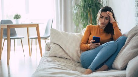 Dal ghosting al mosting: cos’è e come combatterlo