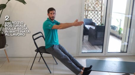 Gli esercizi contro il mal di schiena, dal mattino alla sera – Video
