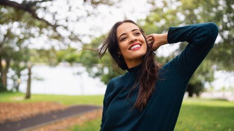 Bellezza, capelli e make up: è il momento del disordine (apparente)