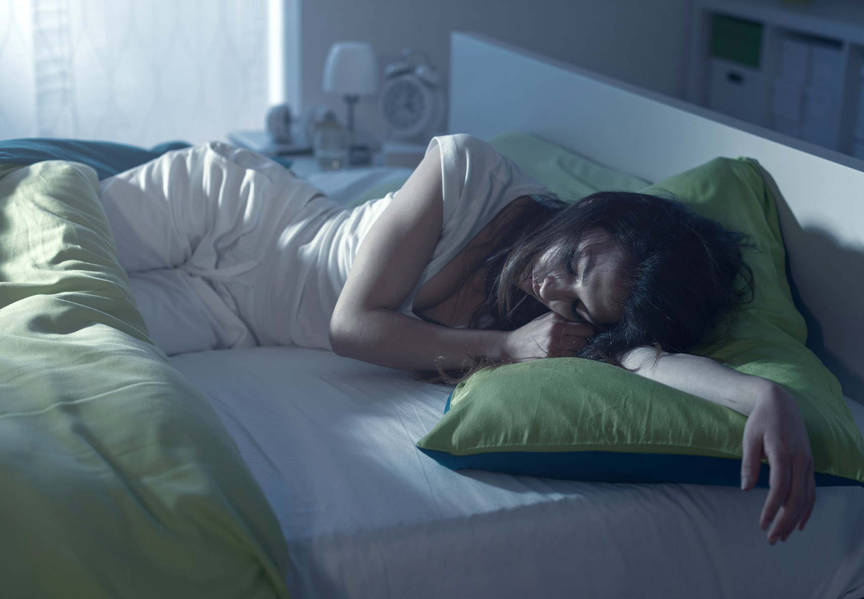 Sudare di notte: perché succede, cause, soluzioni Sudare di notte: perché succede, cause, soluzioni
