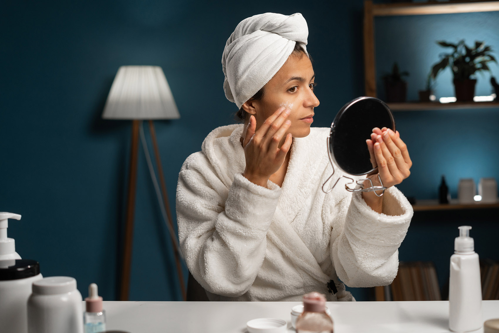 Crema notte, la skincare giusta da fare prima di andare a letto Crema notte, la skincare giusta da fare prima di andare a letto