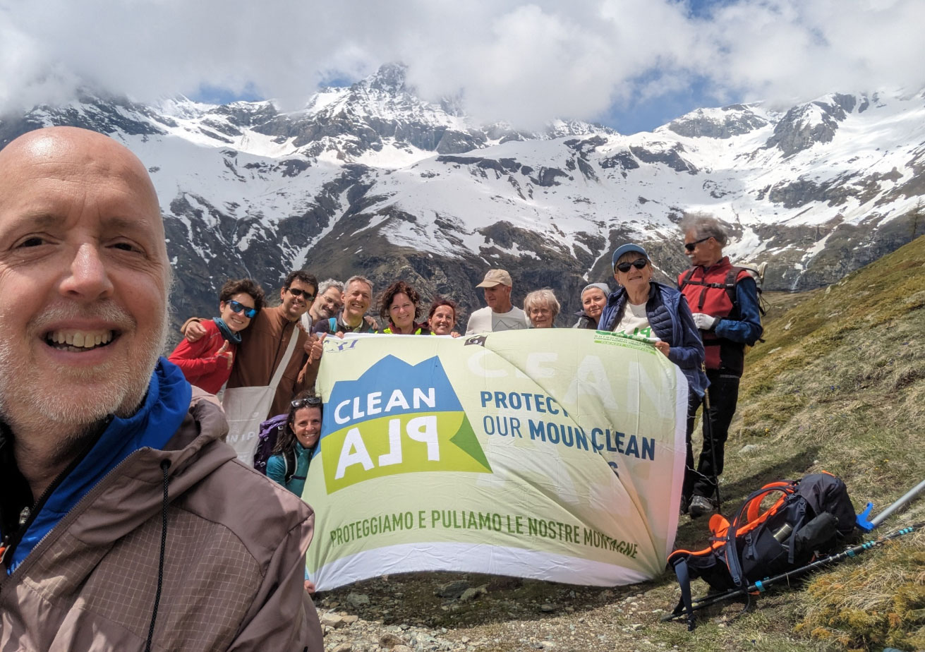 CleanAlp, le escursioni ecologiste degli spazzini delle Alpi