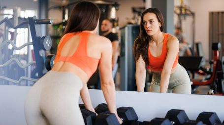 Body dysmorphia in palestra: quando il rapporto con lo specchio è distorto