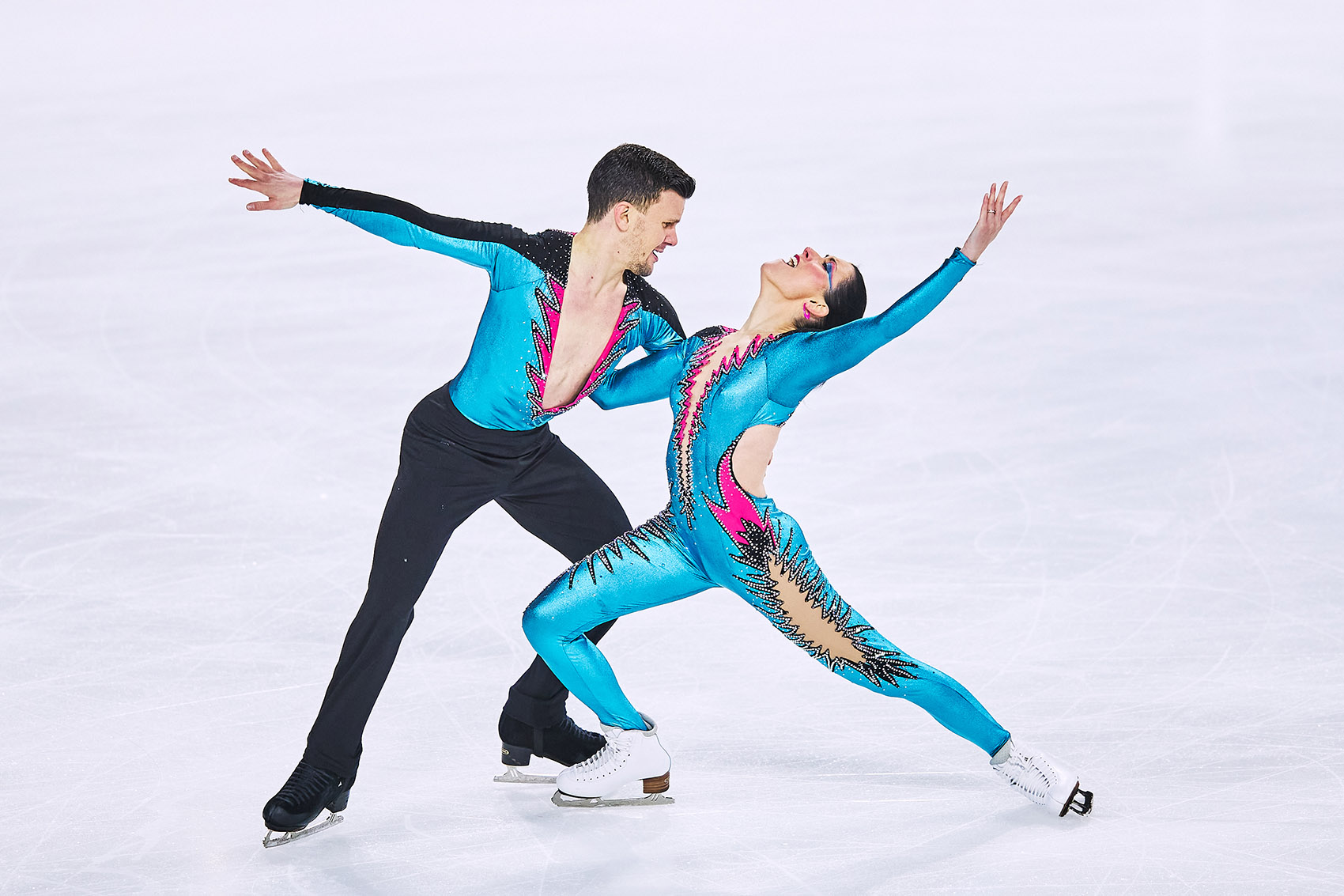 Pattinaggio di figura, guida alle Olimpiadi invernali: gare e italiani al via Pattinaggio di figura, guida alle Olimpiadi invernali: gare e italiani al via