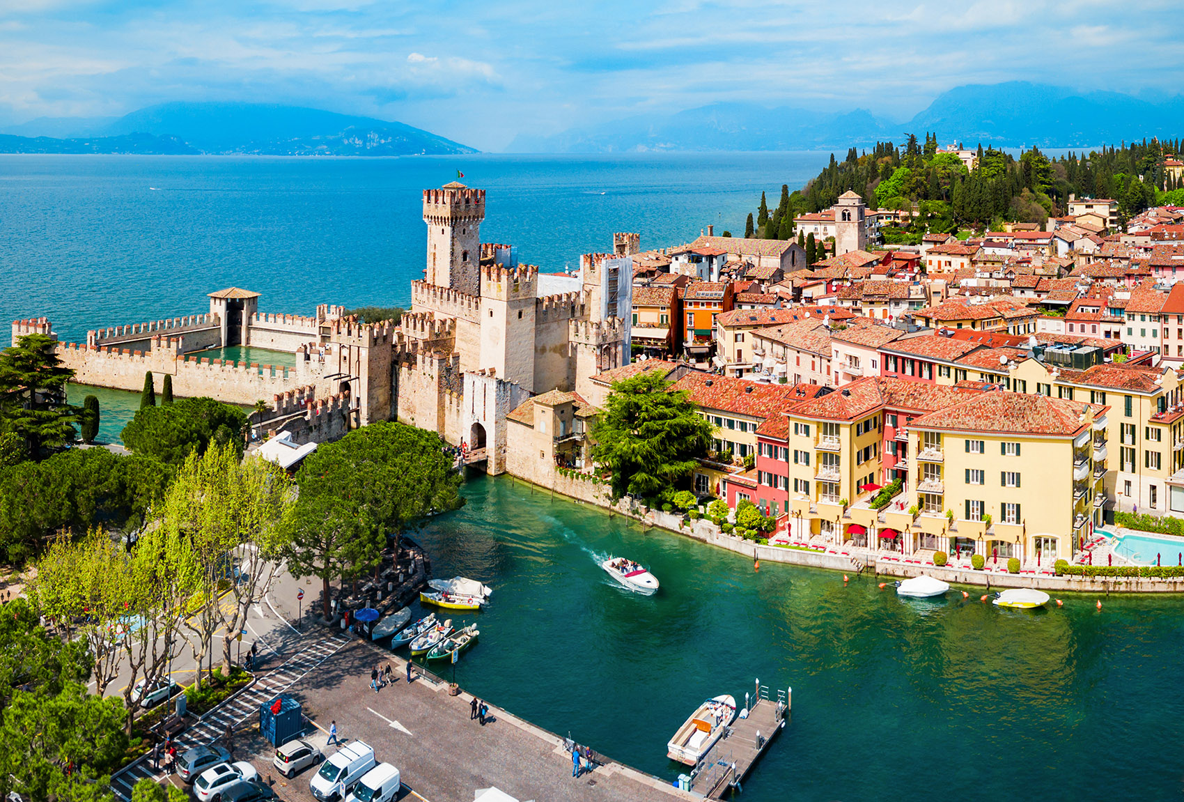 Andare in vacanza in autunno: 4 destinazioni belle senza folla Andare in vacanza in autunno: 4 destinazioni belle senza folla