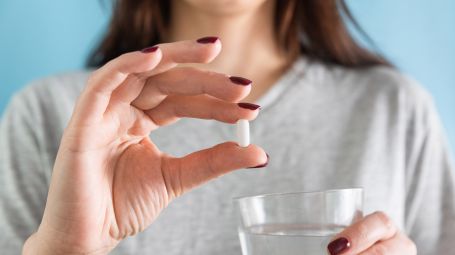 Colesterolo, statine: nuovi dati ridimensionano i rischi