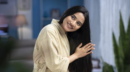 Olio per capelli, come scegliere quello giusto. I segreti dell’esperto