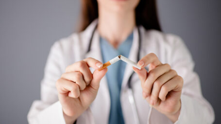 Citisina, gratis il farmaco per smettere di fumare (in 25 giorni): come funziona