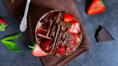 Uova di Pasqua avanzate? 7 ricette light (e golose) per riciclare il cioccolato