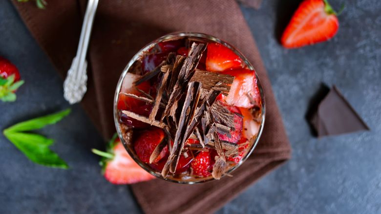 Uova di Pasqua avanzate? 7 ricette light (e golose) per riciclare il cioccolato