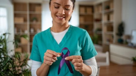 Tumore al pancreas: un nuovo farmaco raddoppia la sopravvivenza