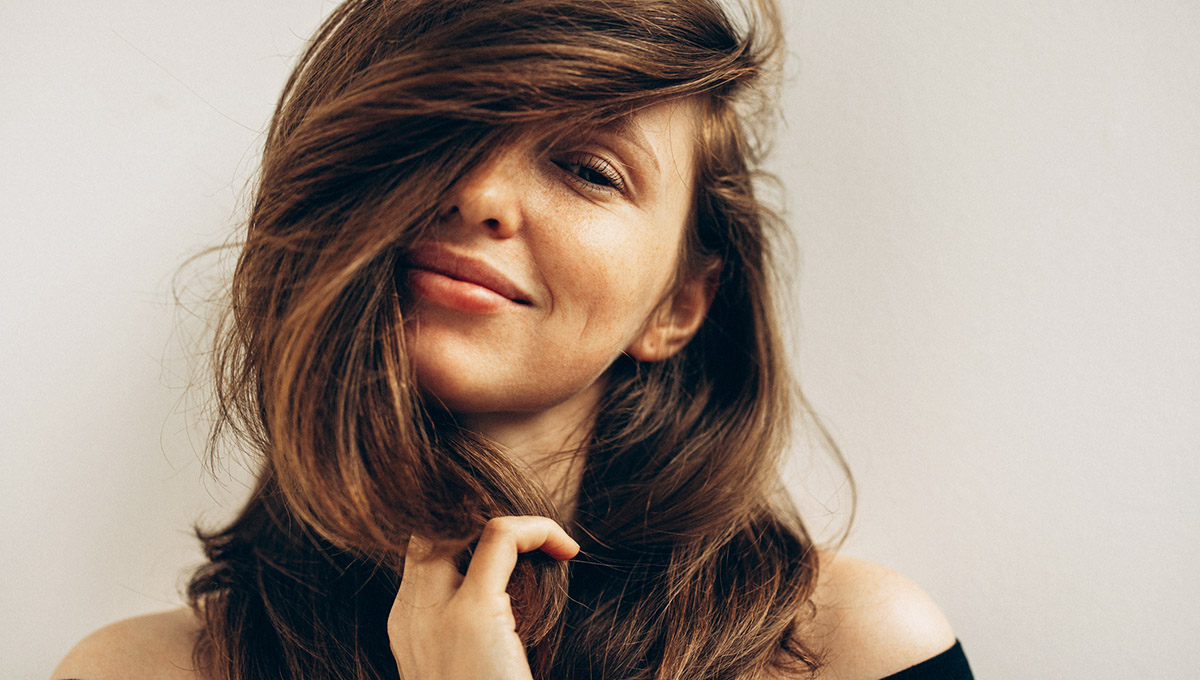 Profumi per capelli, il trend dell’estate 2026 conquista tutti. Ecco perché e gli errori da non fare Profumi per capelli, il trend dell’estate 2026 conquista tutti. Ecco perché e gli errori da non fare