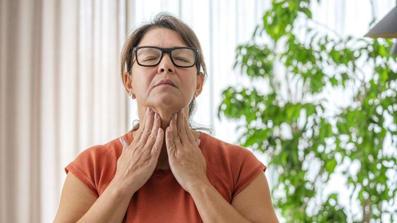 Stanca e irritabile: e se fosse la tiroide? Come scoprirlo e cosa fare