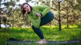 Perché praticare yoga nella natura ti cambia (davvero) la vita