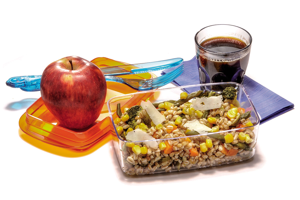 Pausa pranzo al parco: 4 menu sani e veloci per staccare davvero (e le ricette della dietologa)