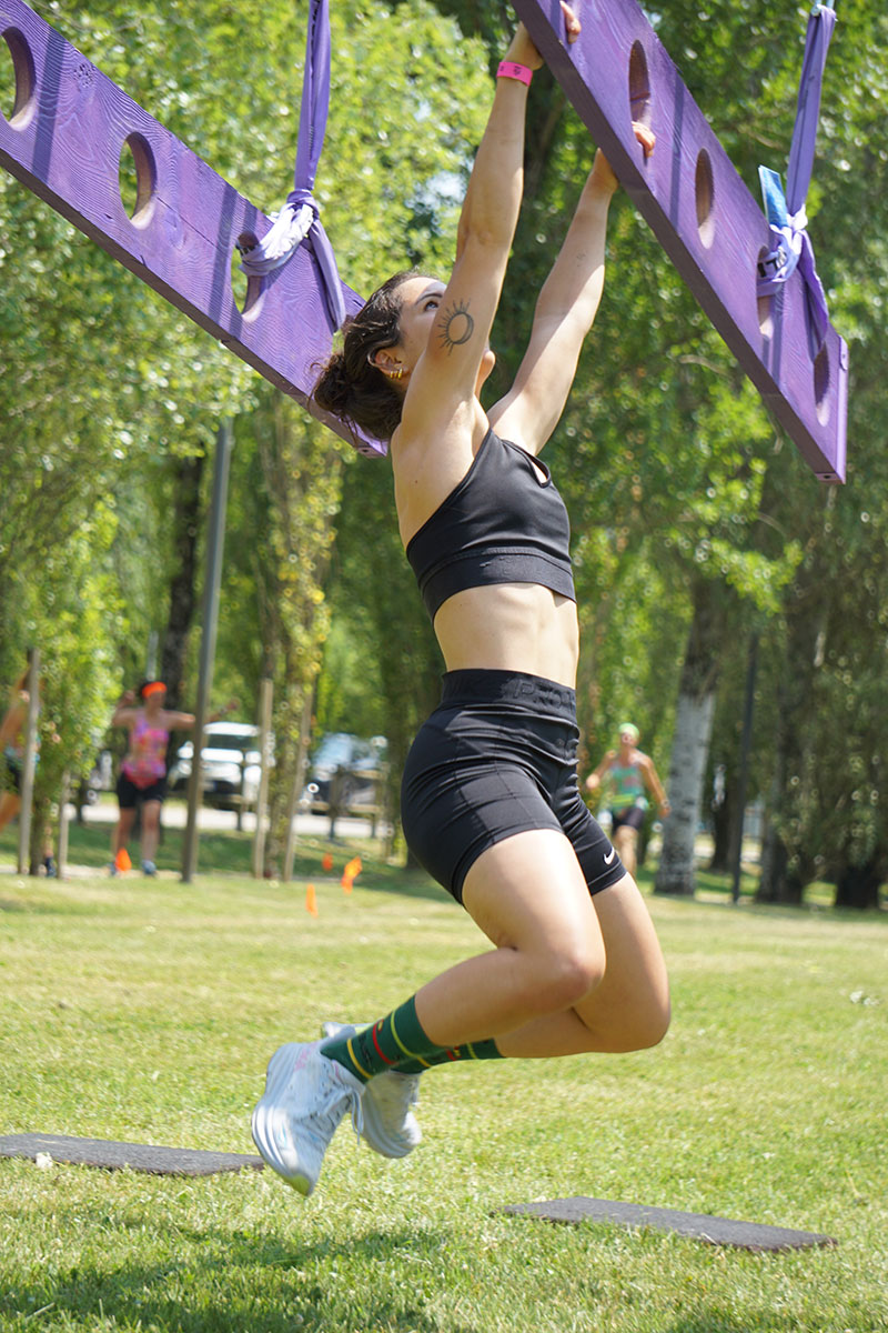 OCR, la corsa a ostacoli tra tunnel e wall climb che diverte anche le donne (e fa bruciare 700 calorie in 1 ora) OCR, la corsa a ostacoli tra tunnel e wall climb che diverte anche le donne (e fa bruciare 700 calorie in 1 ora)