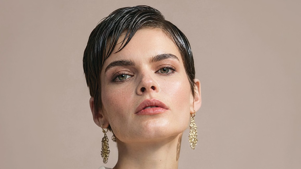 5 tagli di capelli a prova di caldo e umidità per un’estate senza pensieri (spoiler: stanno sempre in ordine) 5 tagli di capelli a prova di caldo e umidità per un’estate senza pensieri (spoiler: stanno sempre in ordine)