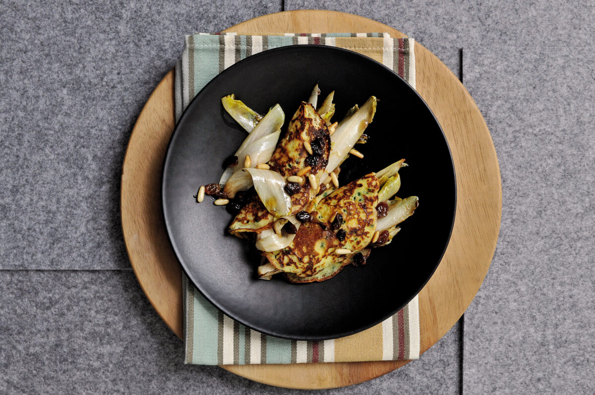 4 insalate sane e gourmet: dai fagottini alla tatin, le ricette che fanno bene 4 insalate sane e gourmet: dai fagottini alla tatin, le ricette che fanno bene