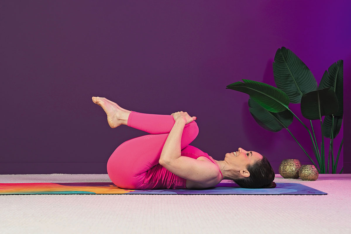 4 esercizi di yoga per sciogliere lo psoas e  alleggerire mente e cuore