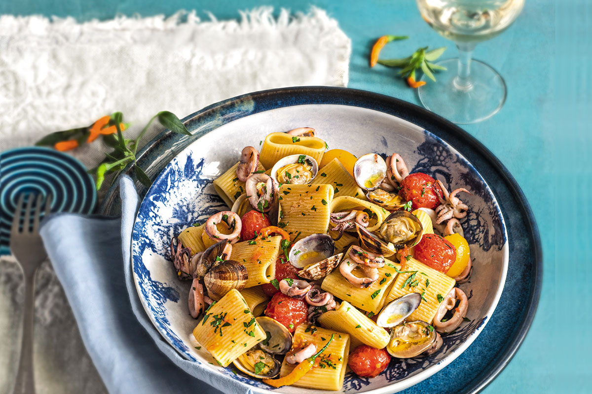 Peperoncino, fa bene al cuore e alla digestione: 5 ricette super sfiziose Peperoncino, fa bene al cuore e alla digestione: 5 ricette super sfiziose