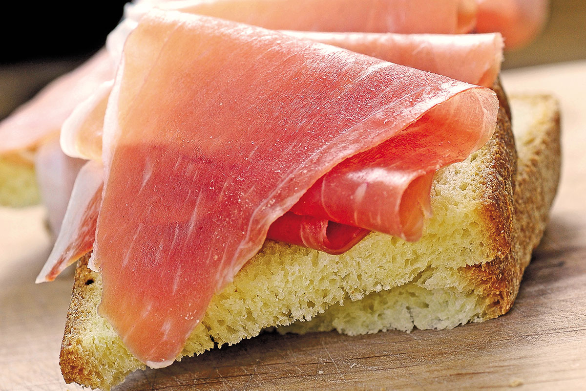 Cammina con gusto lungo la Via Romea Strata: in Friuli, seguendo il Tagliamento Cammina con gusto lungo la Via Romea Strata: in Friuli, seguendo il Tagliamento