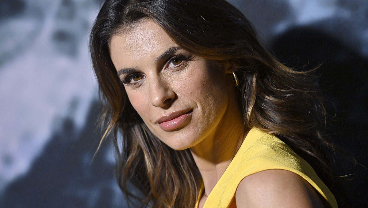 Luce rossa e biorivitalizzazione: i segreti di bellezza di Elisabetta Canalis spiegati dalla dermatologa Luce rossa e biorivitalizzazione: i segreti di bellezza di Elisabetta Canalis spiegati dalla dermatologa