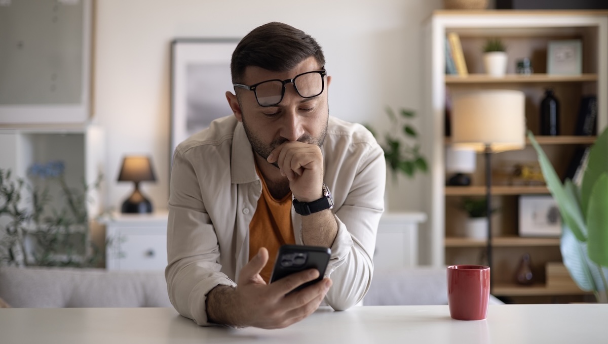 Salute degli occhi: dalle gocce miracolose ai rimedi online: le bufale più diffuse e perché ne siamo vittime Salute degli occhi: dalle gocce miracolose ai rimedi online: le bufale più diffuse e perché ne siamo vittime