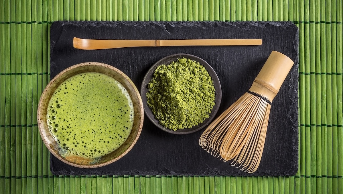 Matcha: tutta la verità sul tè diventato simbolo del wellness Matcha: tutta la verità sul tè diventato simbolo del wellness