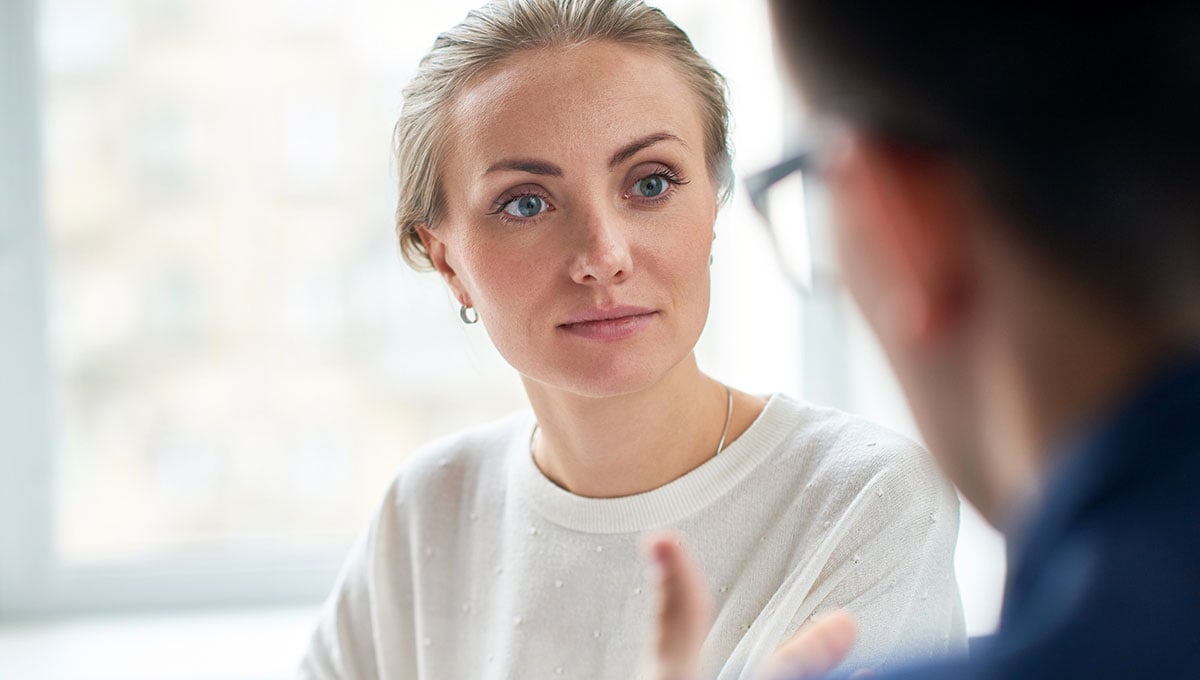 Lingua segreta del volto: come smascherare le microespressioni (e capire se piaci davvero) Lingua segreta del volto: come smascherare le microespressioni (e capire se piaci davvero)